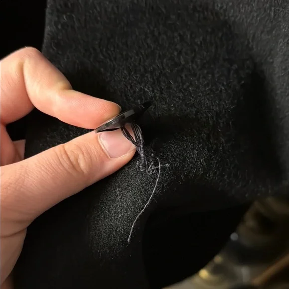 Heavy Black Women’s Luxurious Coat Classic Winter Outerwear - Picture 10 of 12